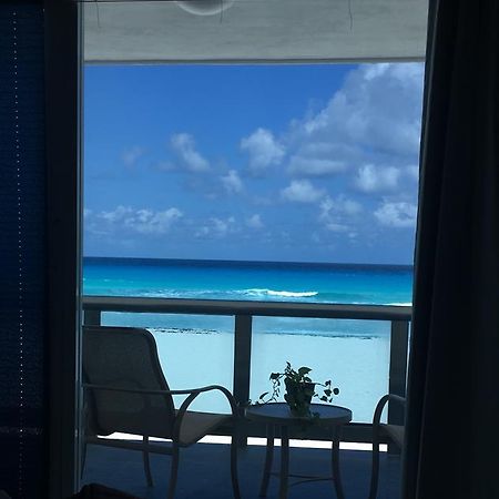 Villa Del Mar 10 B&B Zona Hotelera カンクン エクステリア 写真
